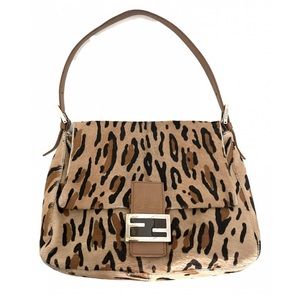 FENDI CALFSKIN MAMA BAGUETTE.